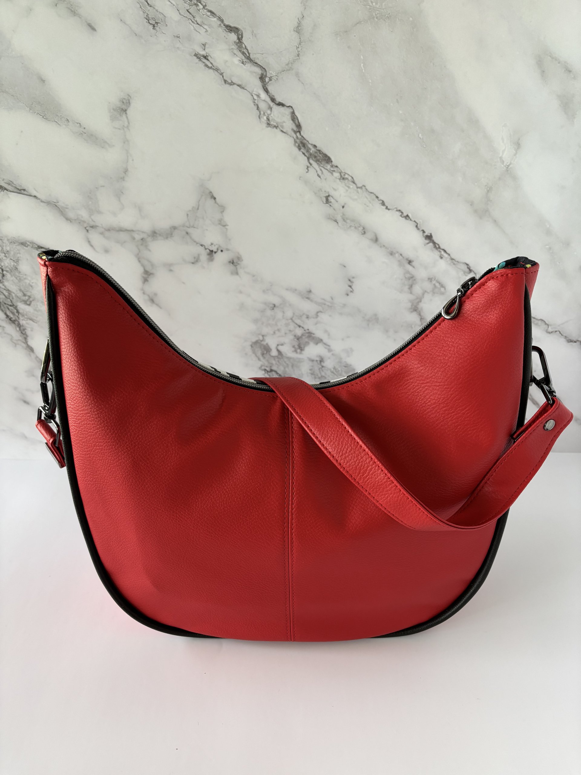 Custom Red, Black & White Slouchy Statement Handbag & Eye/Sun Glass case set - a standout piece to add to your wardrobe