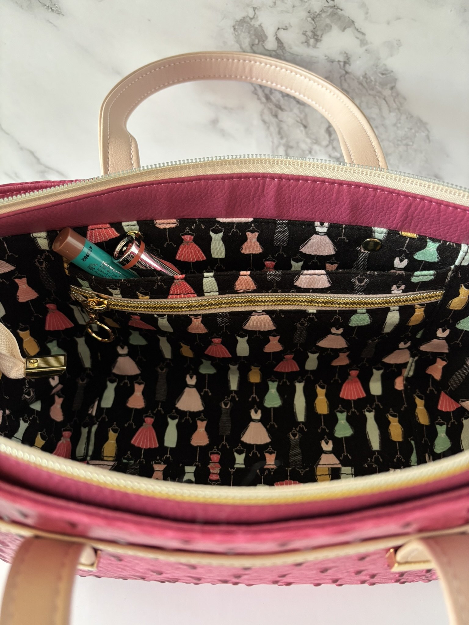 The “I’m Fabulous” Pink/Blush Croc/Ostrich Handbag with Sunglass/Eyeglass case